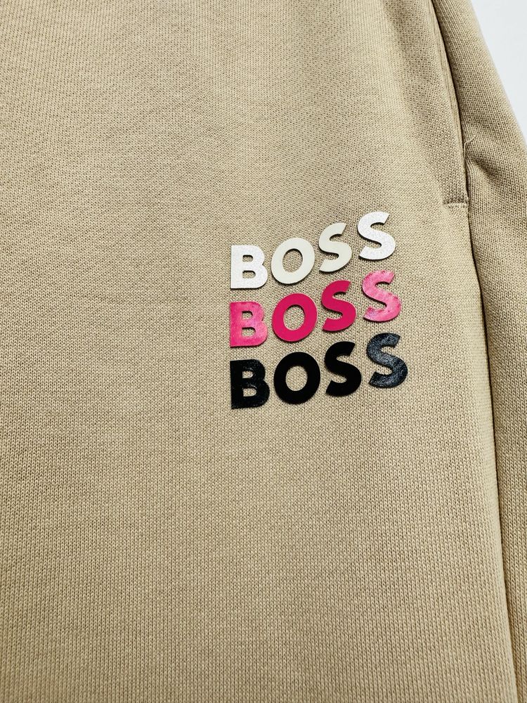 Дамско долнище / панталон Boss С размер