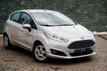 URGENT Ford Fiesta Titanium 2014