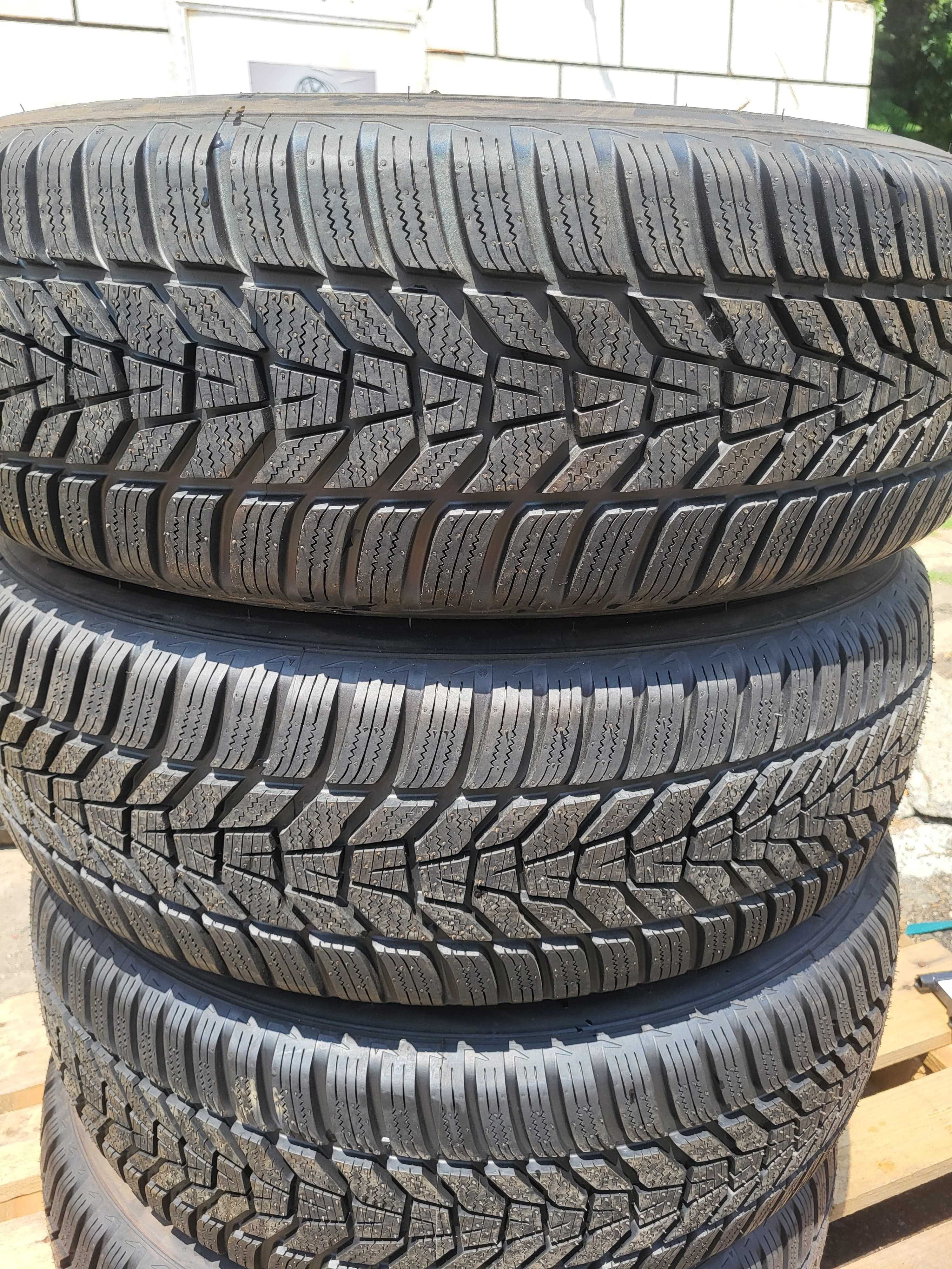 Зимни гуми 225 65 17 HANKOOK Winter Icept Evo3 чисто нови M+S ДОТ 1521