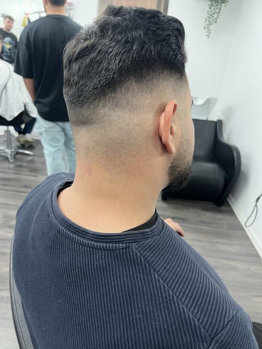 Oferta Tuns ( barbati ) luna Decembrie