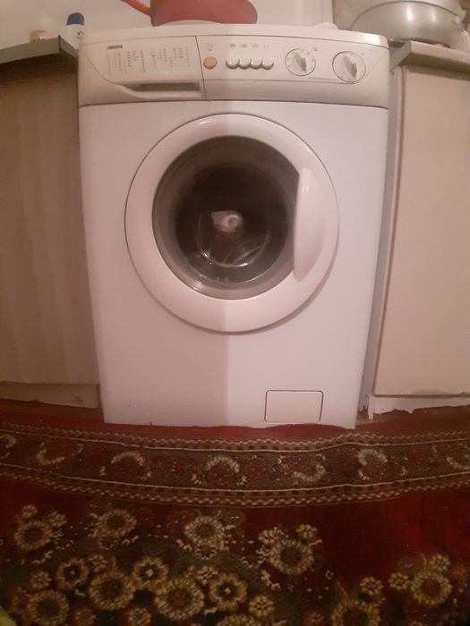 Стиральная машинка