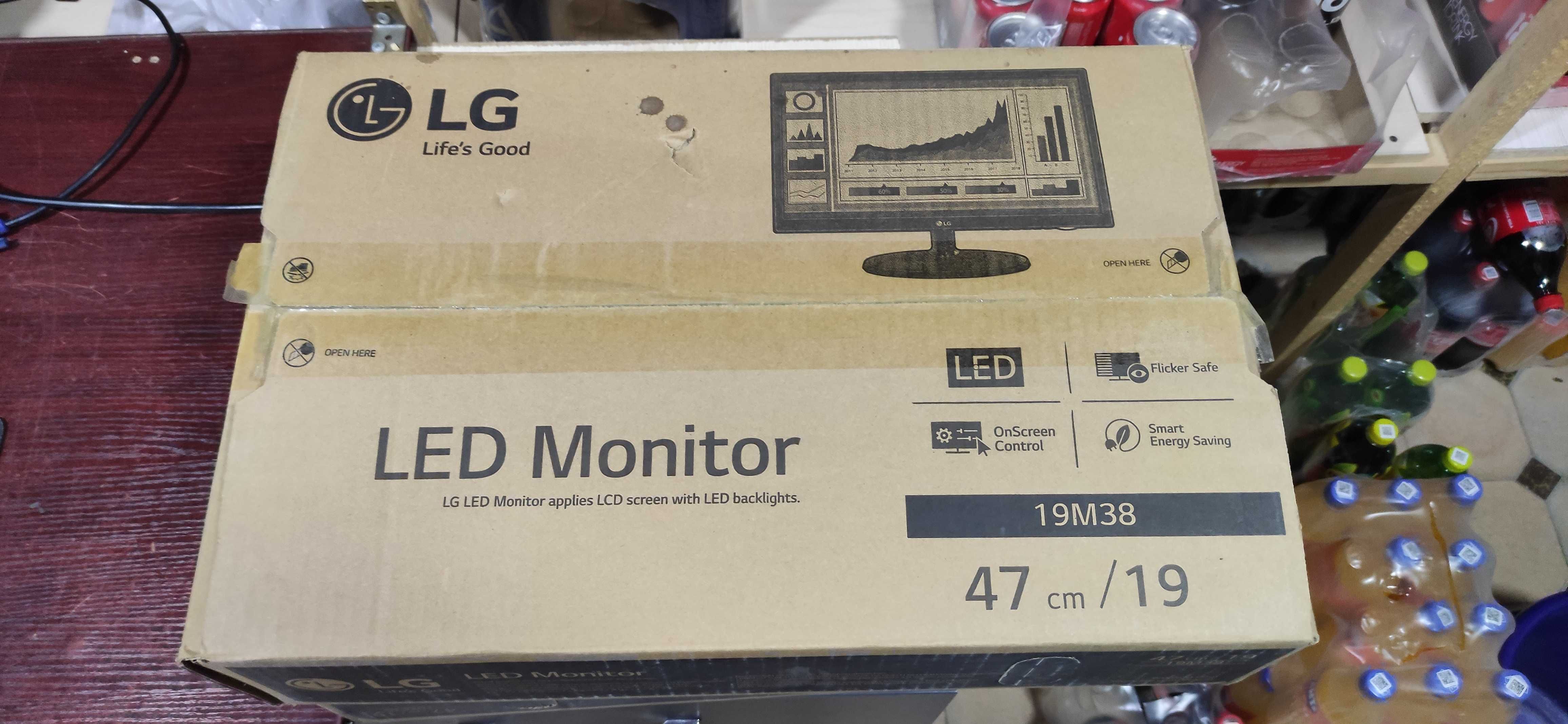 LED Монитор 19M38