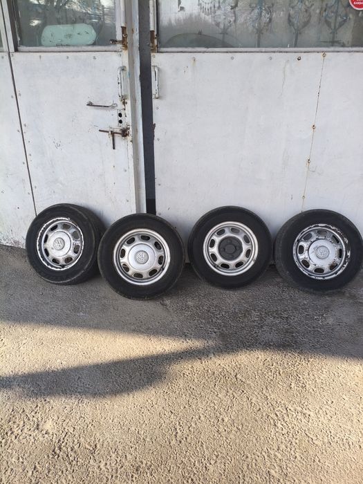 175/70/13.Заводской диски от Гольф 3 с шинами