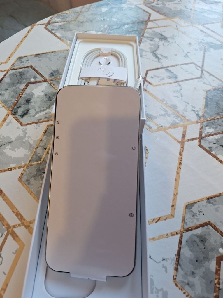 IPhone 16 PRO MAX 256GB + AirPodsPro