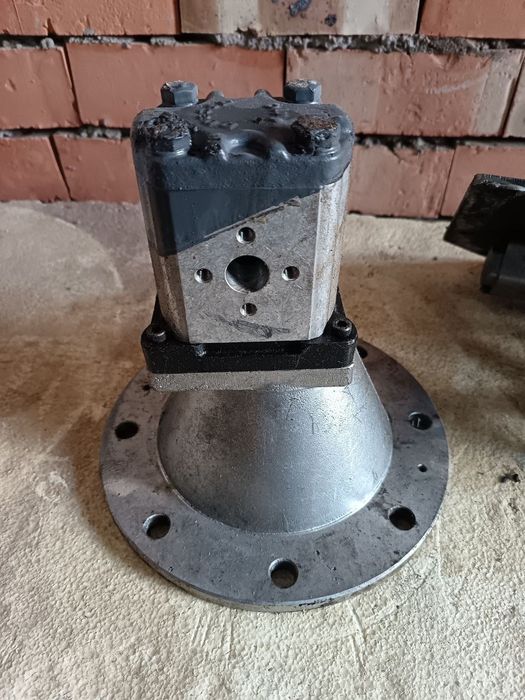 Armaturarezni gidravlik sistemasi sotiladi