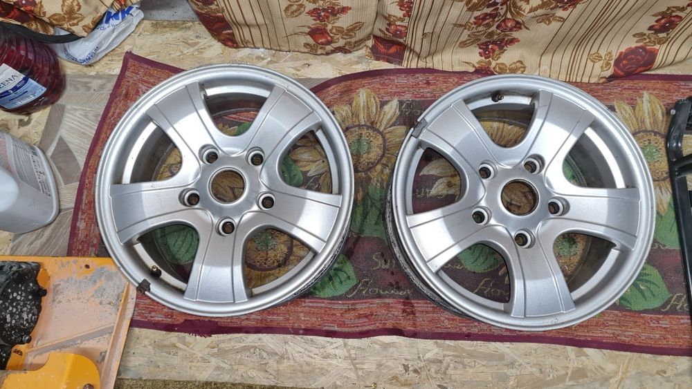 Продам диски 2 штуки