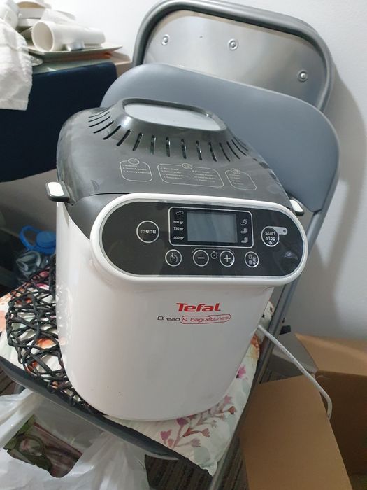 Pentru copt paine si gatit !