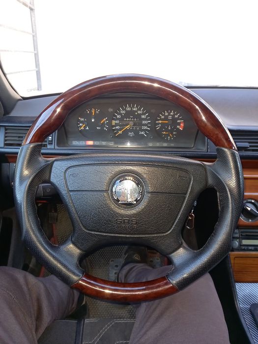 Мерседес оригинал руль дерево