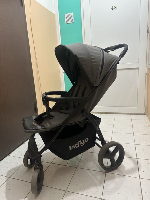 Коляска прогулочная