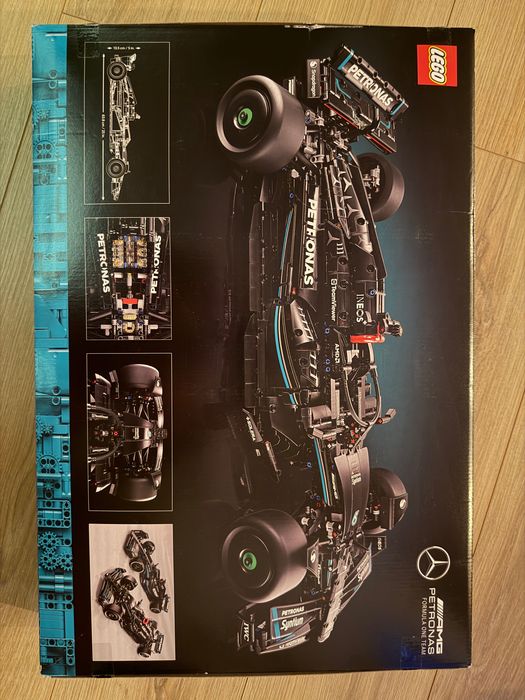 Vand LEGO Technic 42171 – Mercedes-AMG F1 W14 E Performance NOU