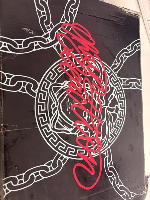 Versace Chain Reaction/41