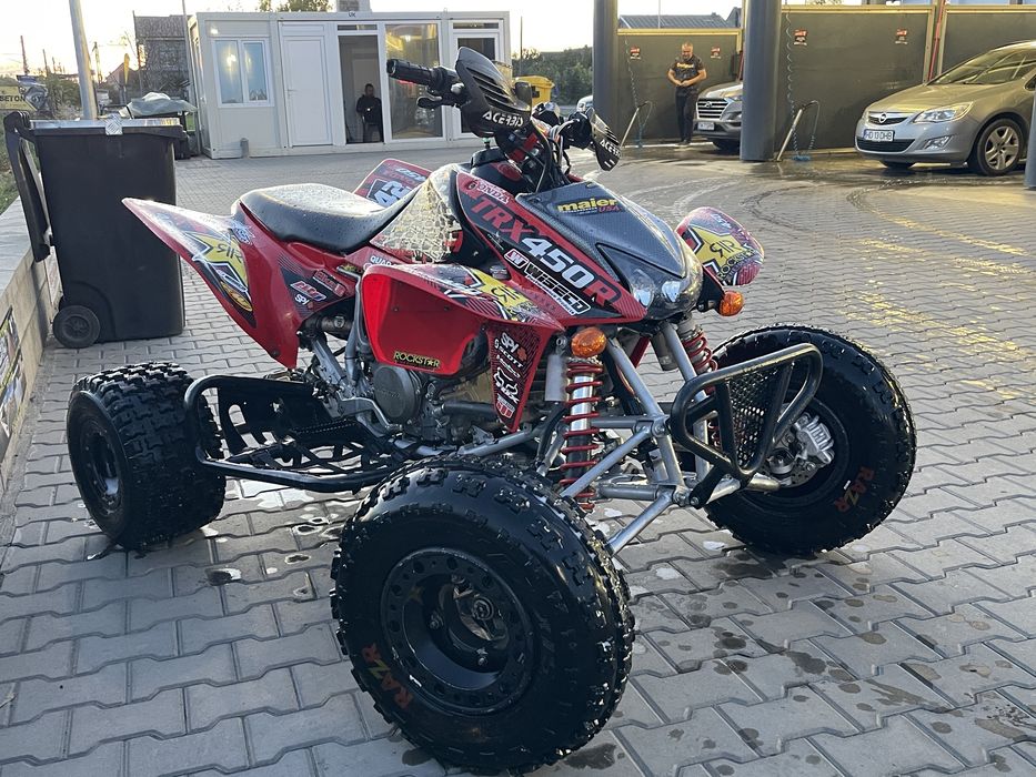 Vand sau Schimb Honda trx450R