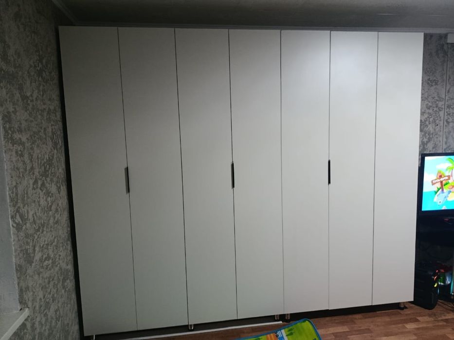 Продам шкаф не дорого новый