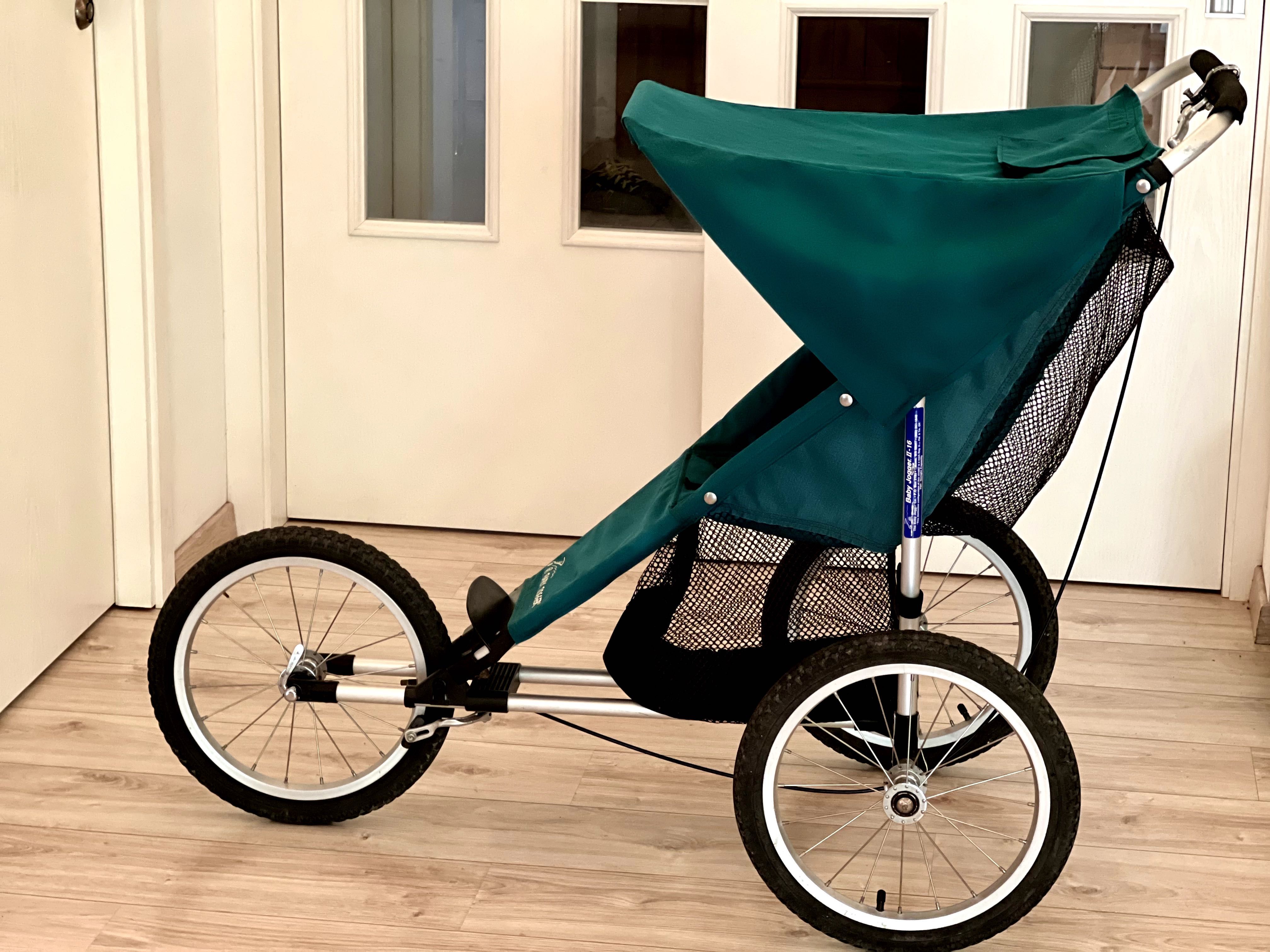 Baby Jogger II-16 - Carucior pentru copii