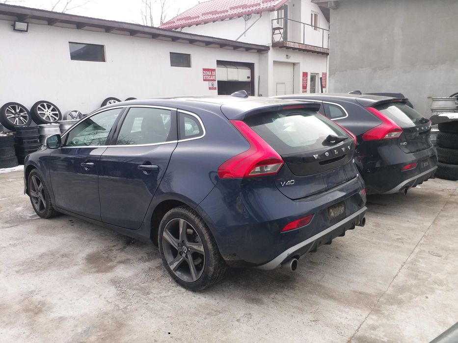 Piese Caroserie Fata / Spate VOLVO V40 An 2012-2020 Diesel / Benzina