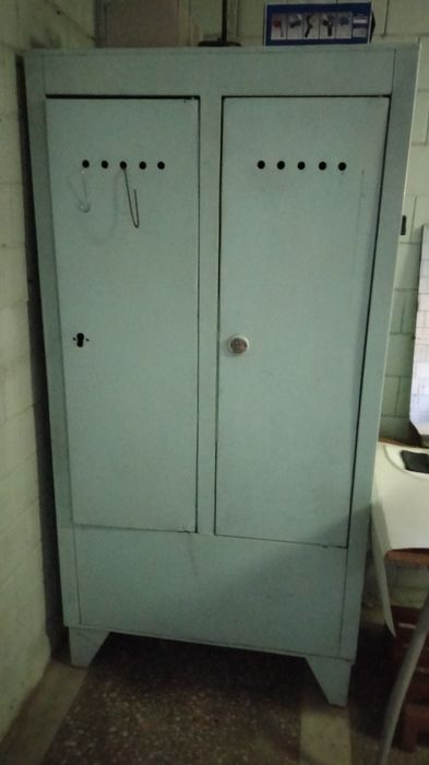 Продажа шкафь ме