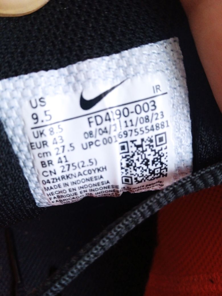 NIKE Air Max Plus TN Drft 43