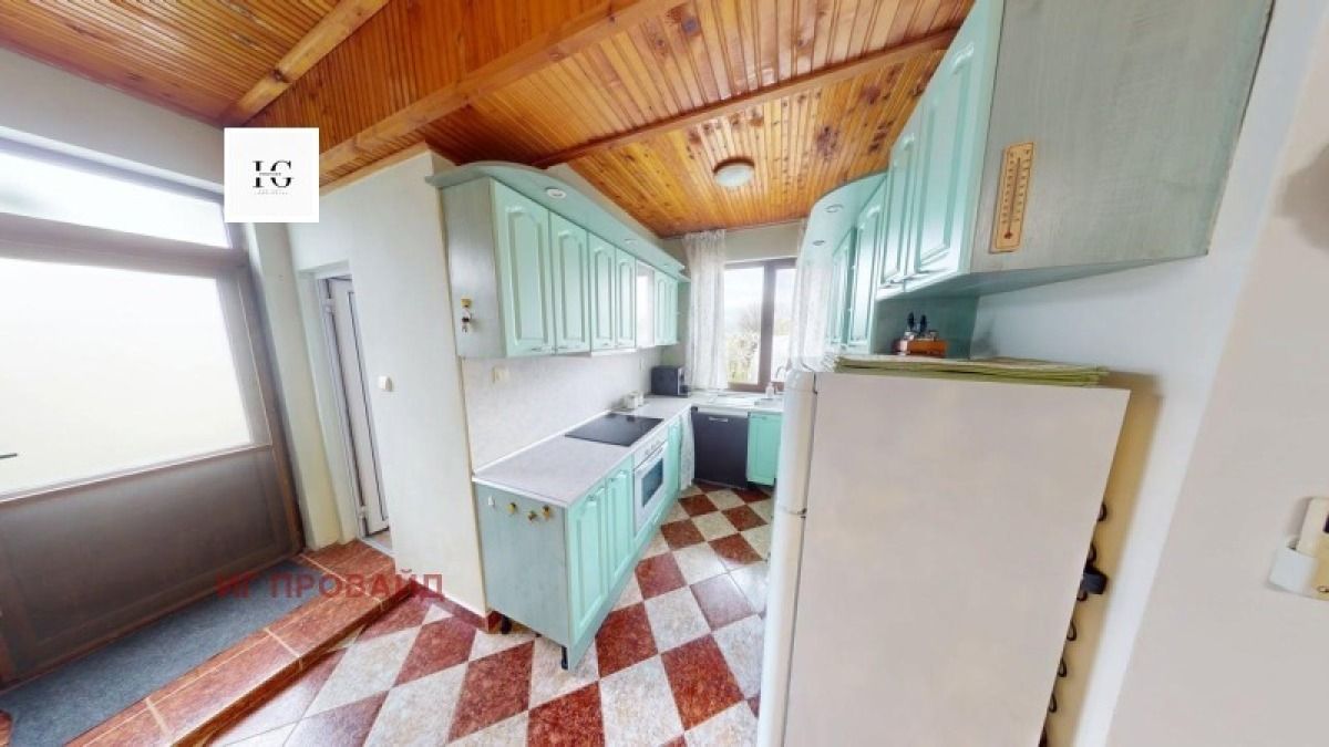 Продажба Къща - с. Порой 131m² na 21 km от Слънчев Бряг и плажа