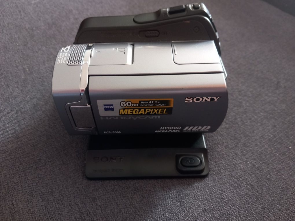 Sony DCR-SR85 видеокамера