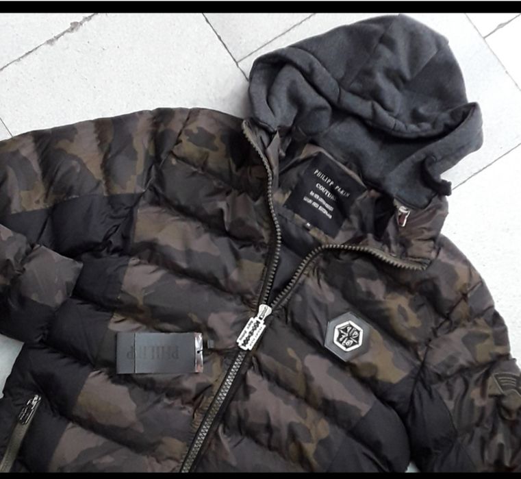 Страхотно мъжко яке пухенка Монклер