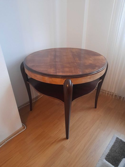 Masa rotunda lemn masiv