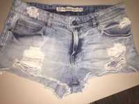 Shorts Zara, purtati de 2 ori, pentru 11-12 ani