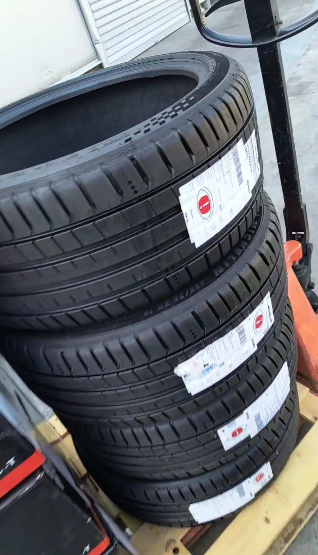 Michelin Pilot Sport 5 225/40/19 255/35/19
