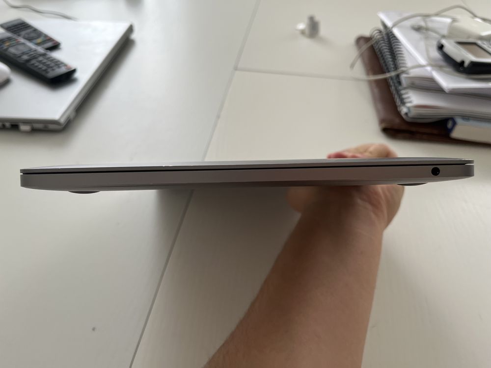 Macbook pro 13-inch 2017