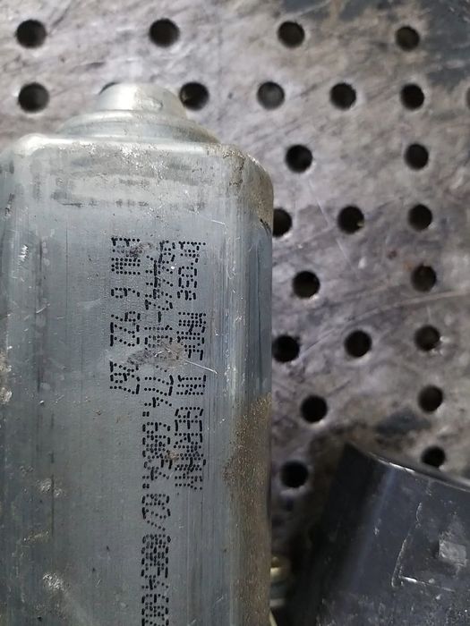 Motoras macara stanga fata bmw seria 5 e60 994442102 7746005402 6922267