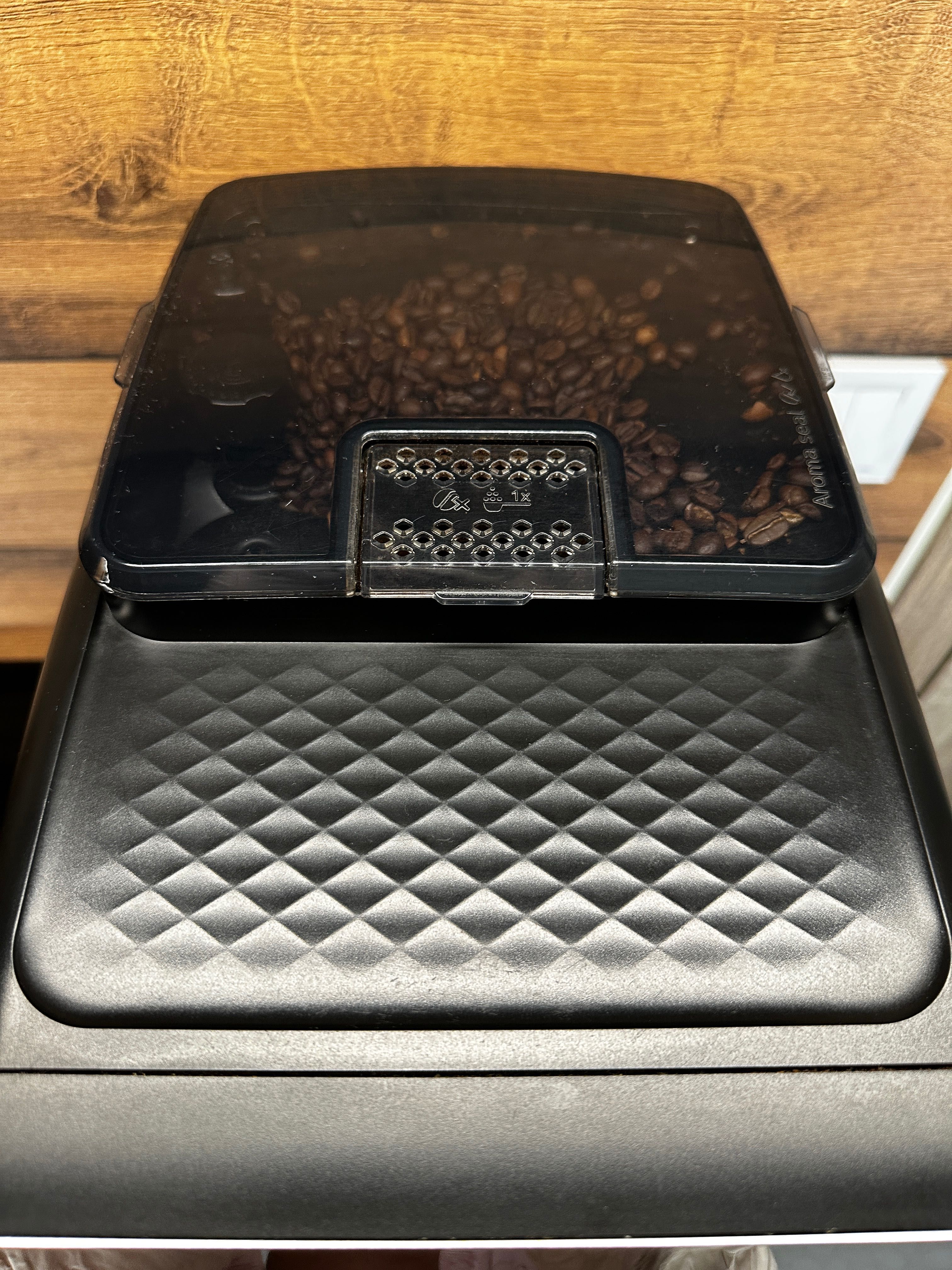 Кафемашина PHILIPS LatteGo