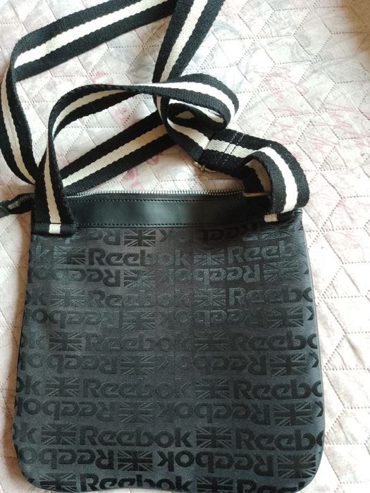 Uni sex sporno elegantna mnogo zapazena reibook