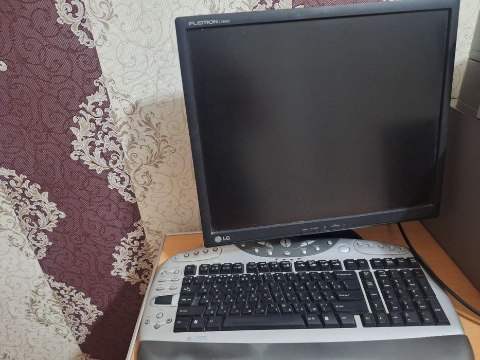 Компьютер сотилади