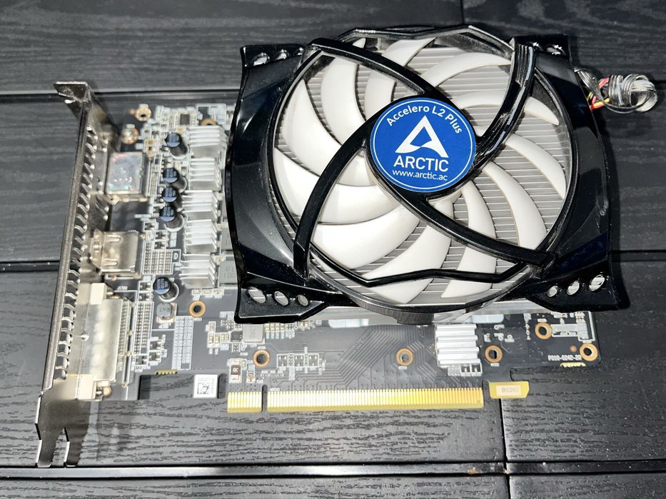 Placa video Sapphire RX570 Mini Itx