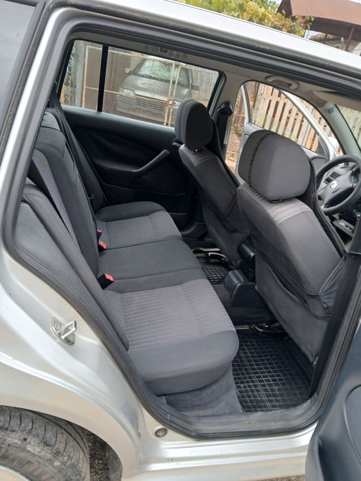 Skoda  Octavia 2003