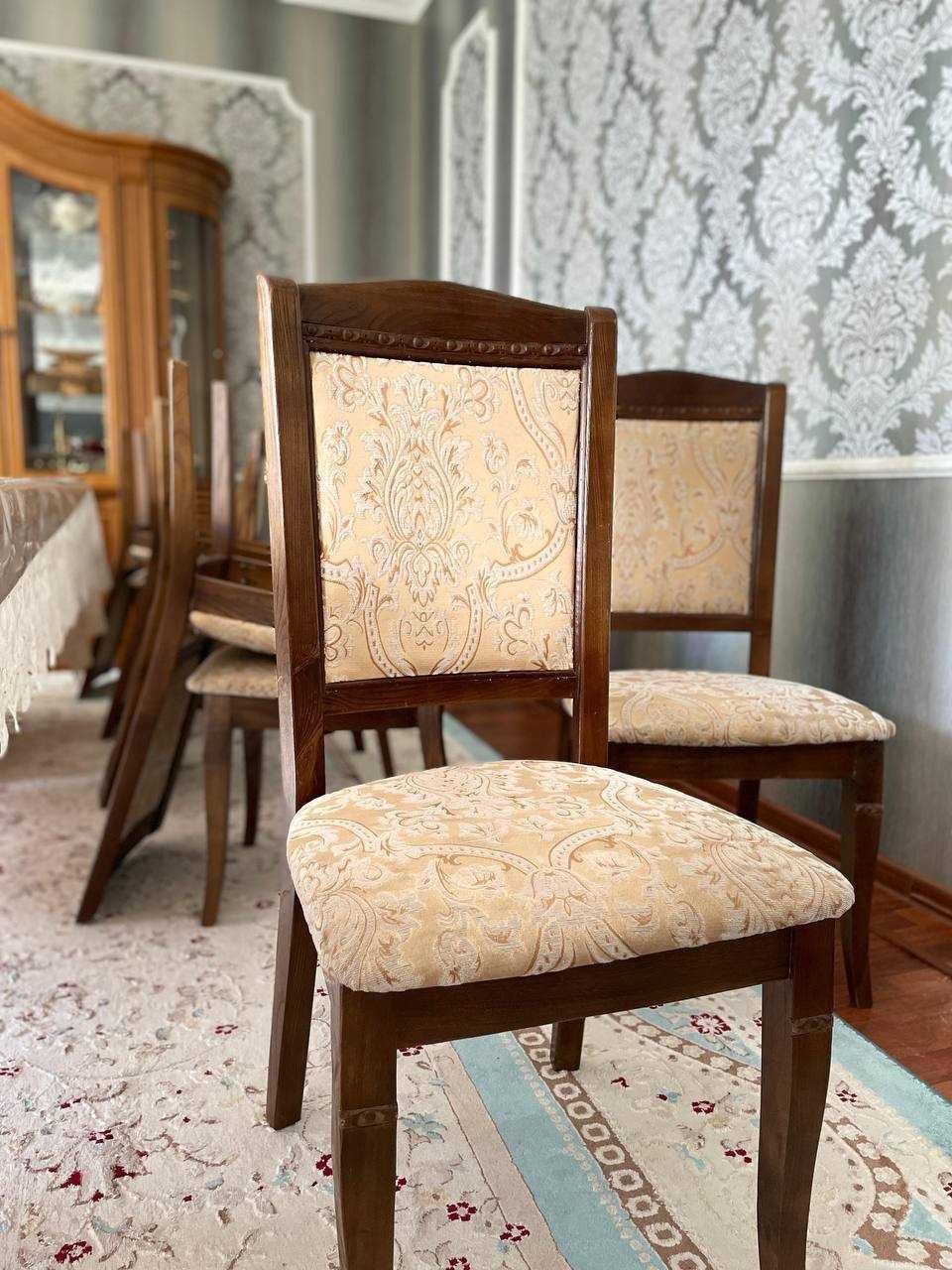Стулья, отличного качества, 18 шт