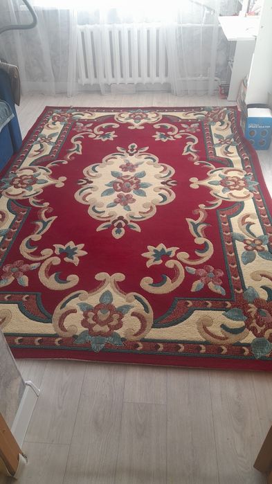 Продам два ковра