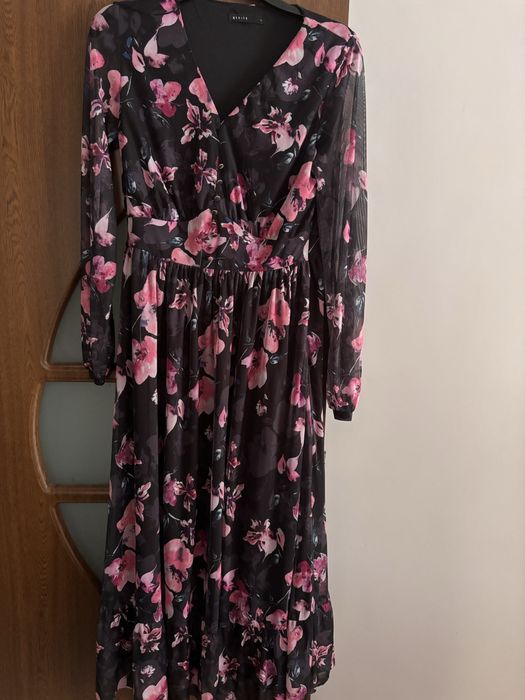 Дълга приятна рокля