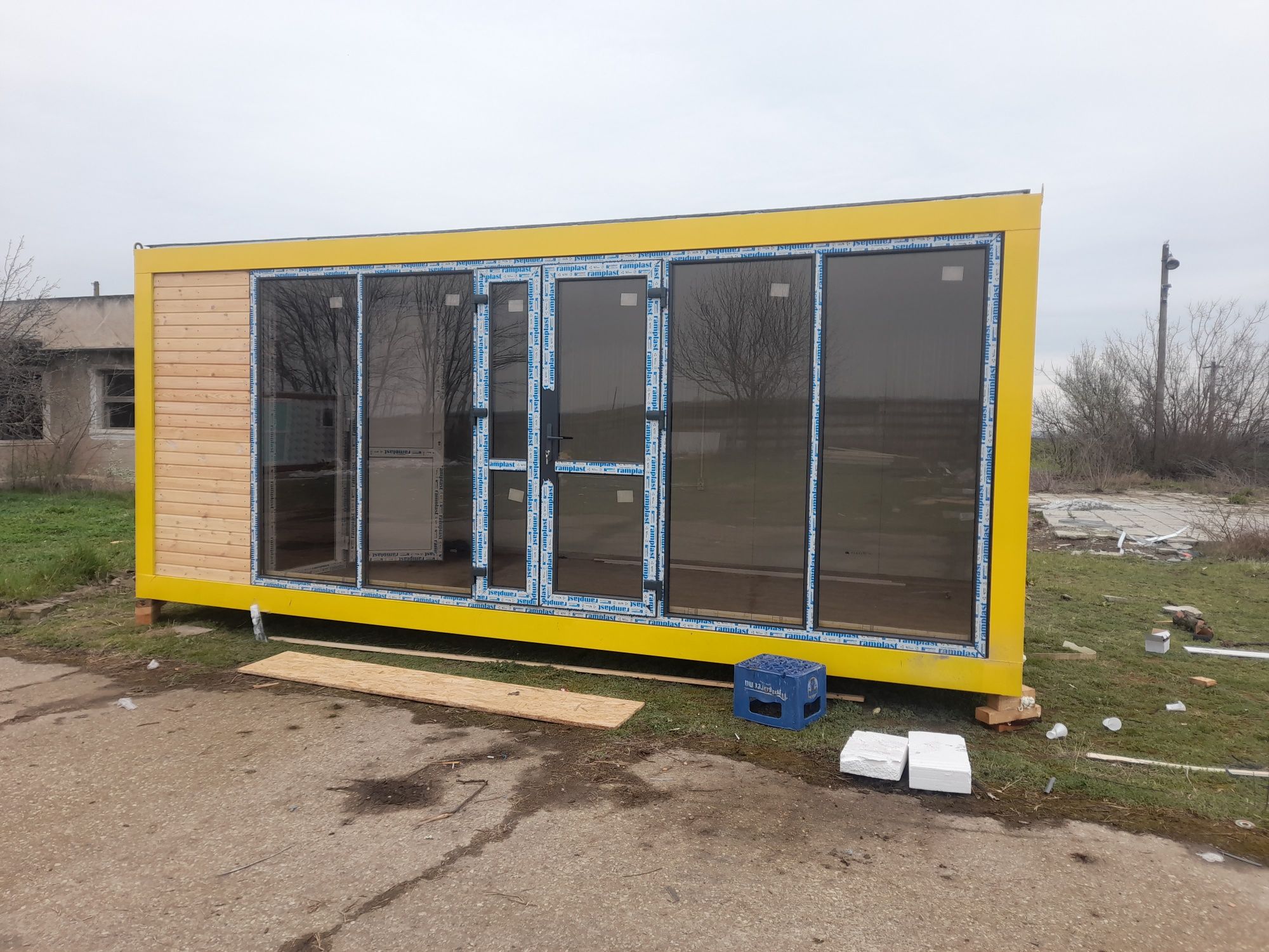 Vand containere modulare