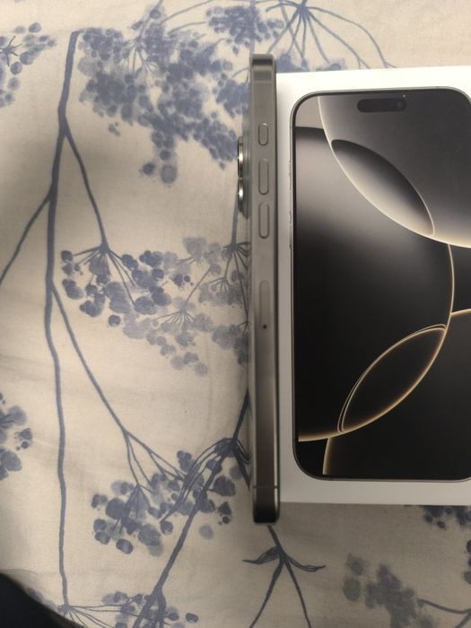 Vând s-au schimb iPhone 16 Pro Max 5G 512GB Natural Titanium