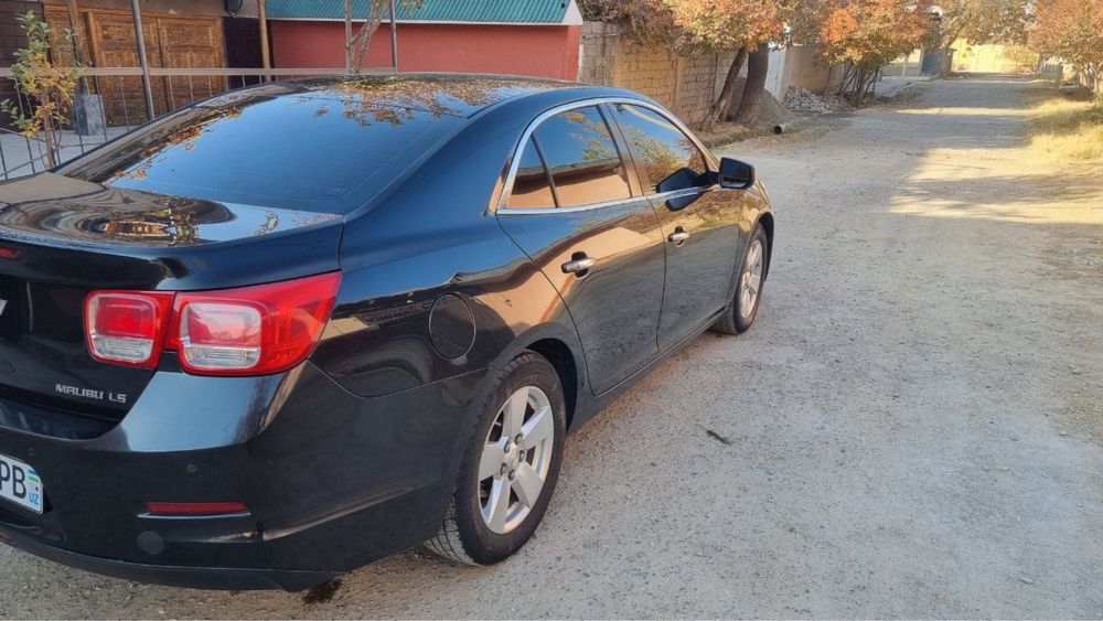 Малибу 1 сотилади