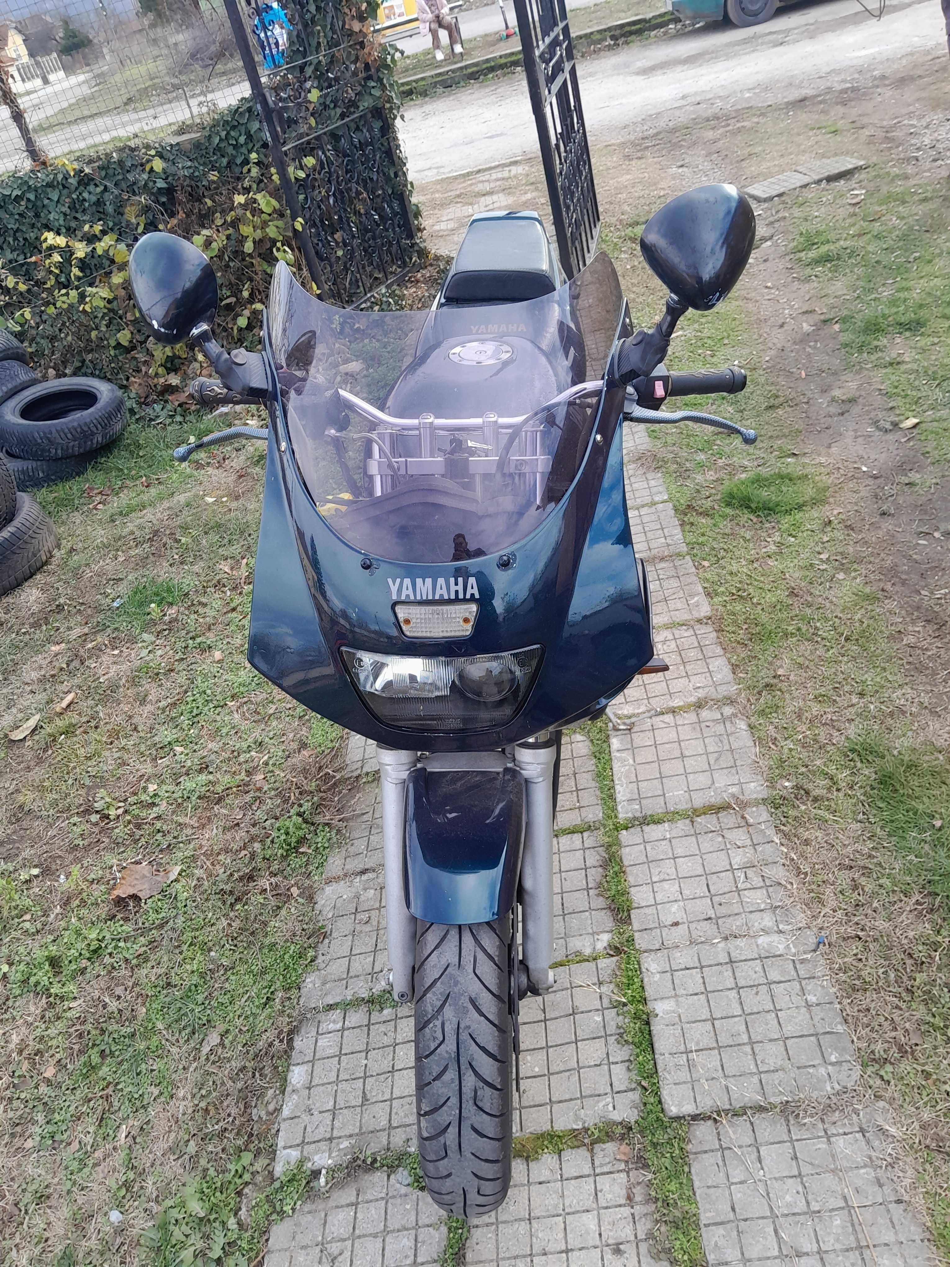 YAMAHA 600 kubika