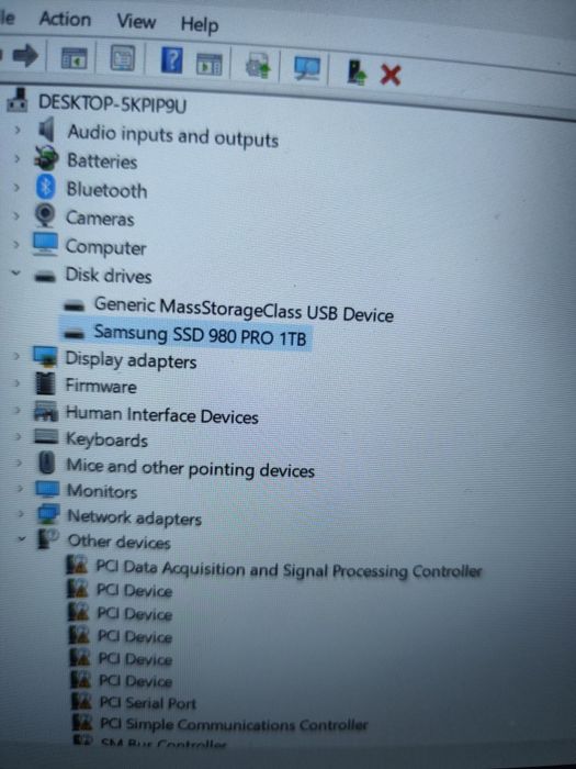 Ssd Samsung 1TB și RAM 8Gb