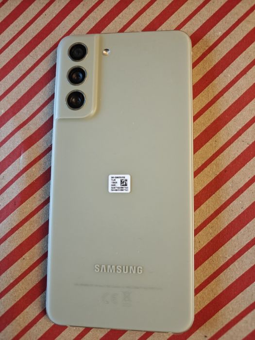 Vând Samsung s21 FE