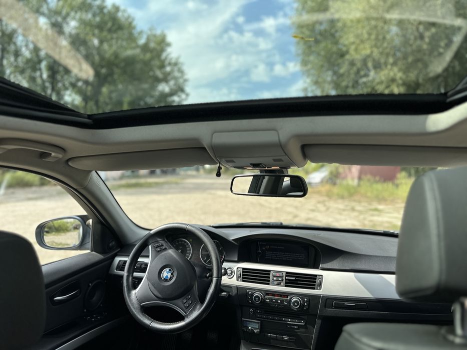 BMW Seria 3 E91 Facelift 2.0 diesel Manuala 2011 EURO 5