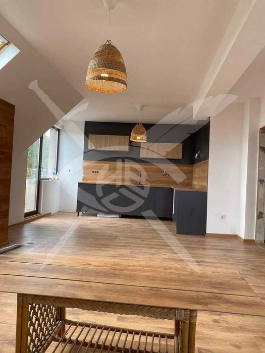 Продава се Двустаен апартамент в София, Орландовци - 160 кв.м за 1594 €/кв.м - Снимка #1