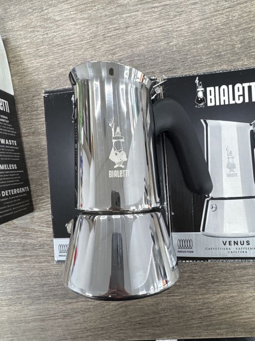 Bialetii venus pe inductie aparat de cafea