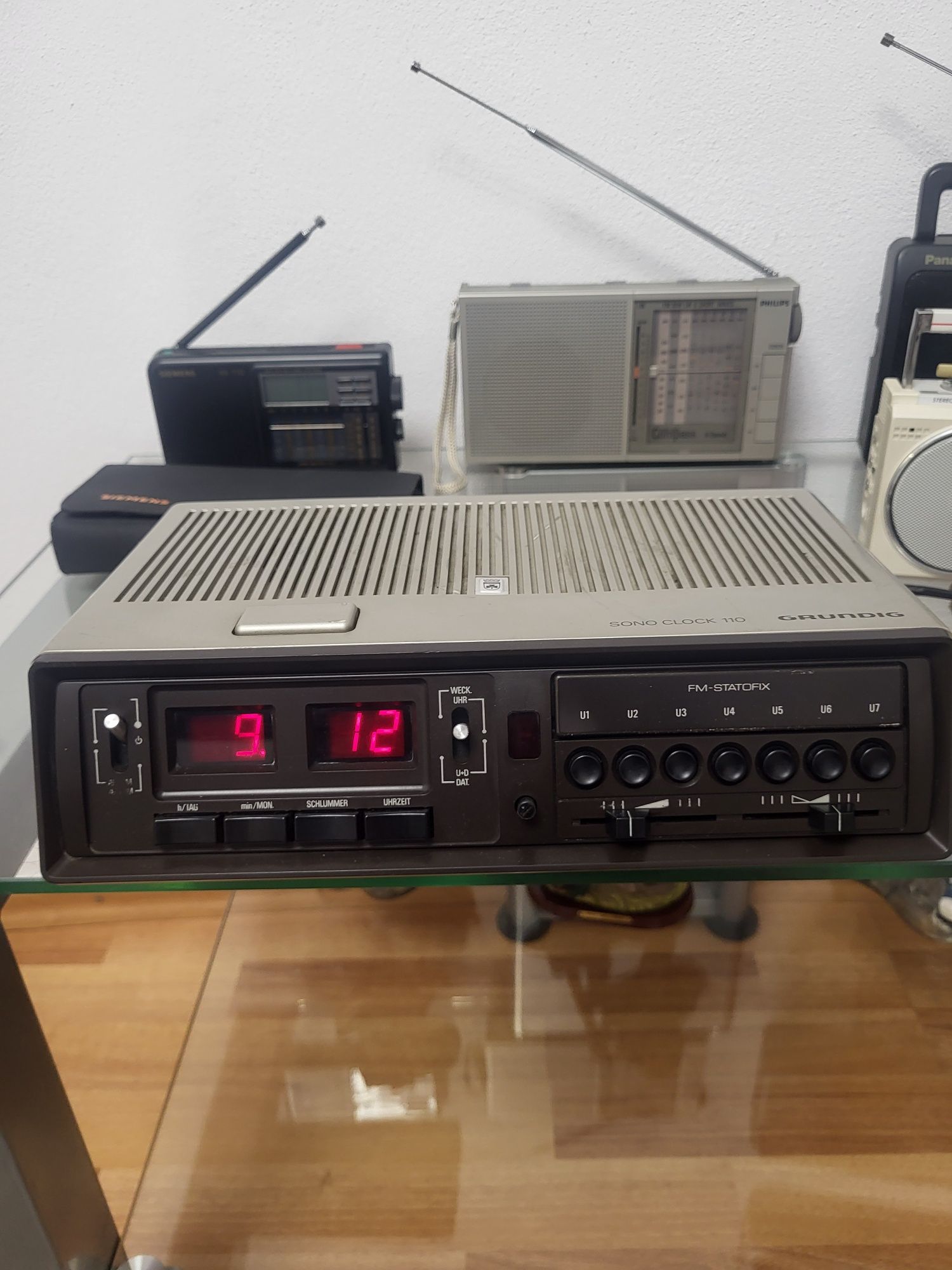 Radiouri de colecție GRUNDIG Sony Panasonic  Sanyo