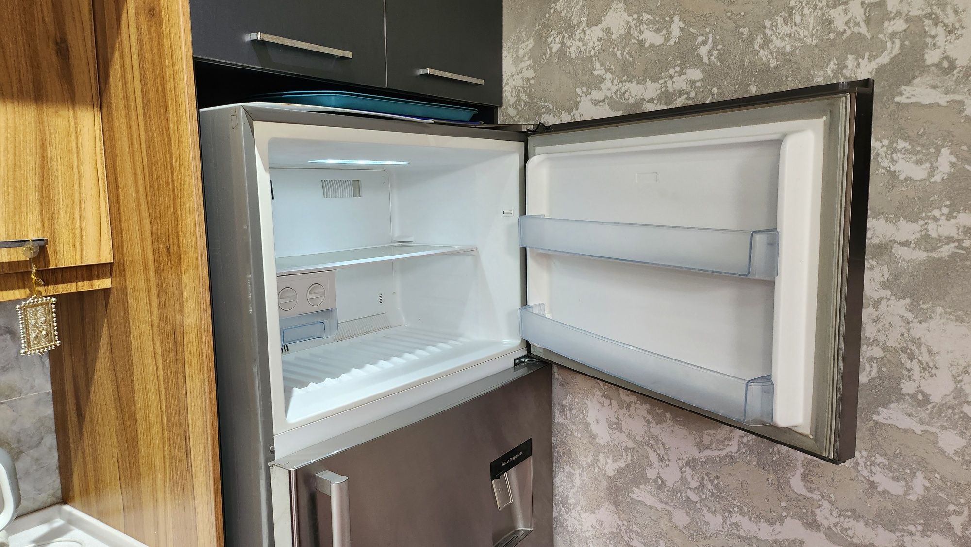 Холодильник Hofmann