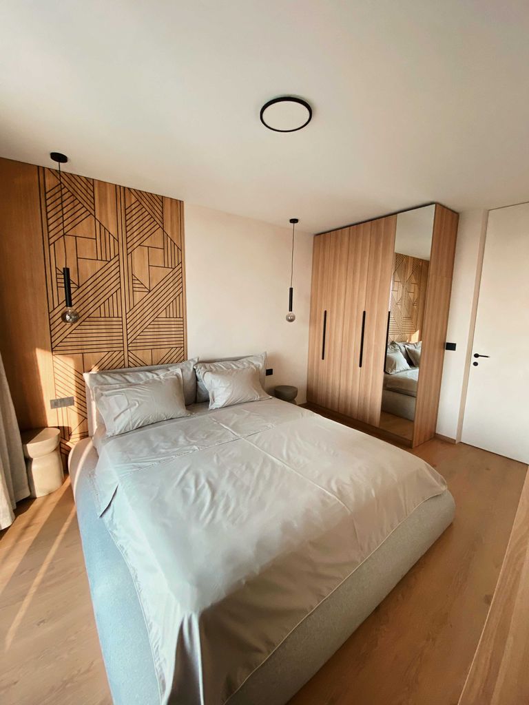 Дава се под наем Двустаен апартамент в Варна, Бриз - 72 кв.м за 1150 € - Снимка #20