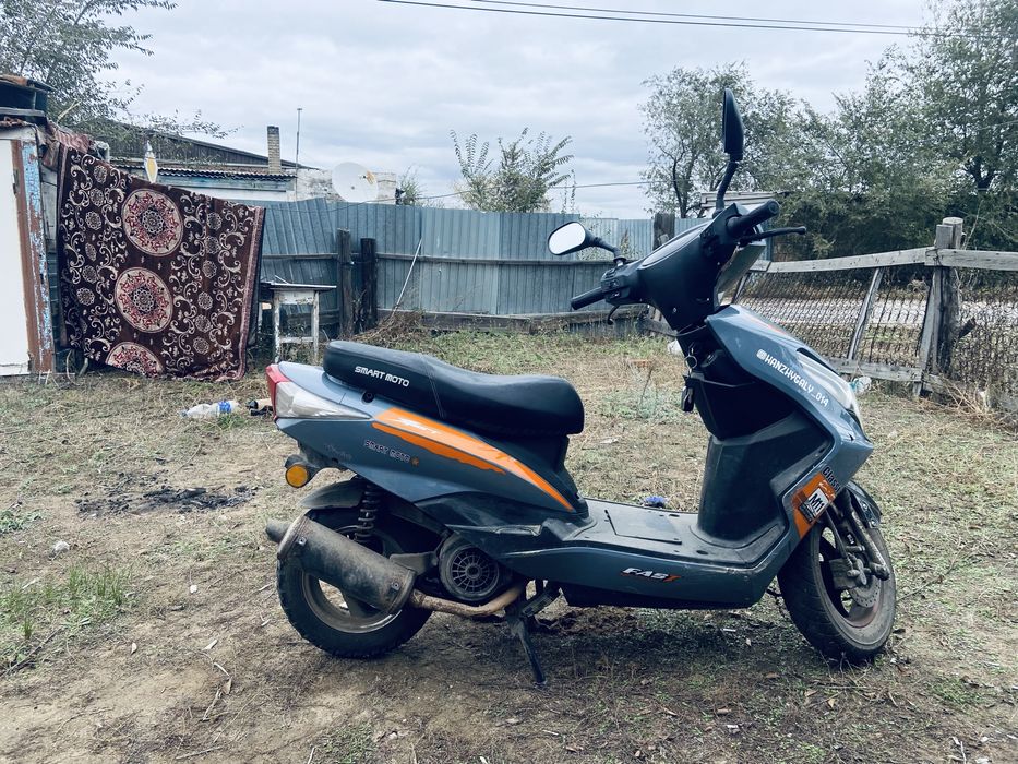 Продам скутер м11